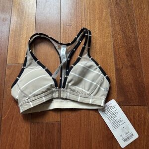 Lululemon NWT Sports Bra